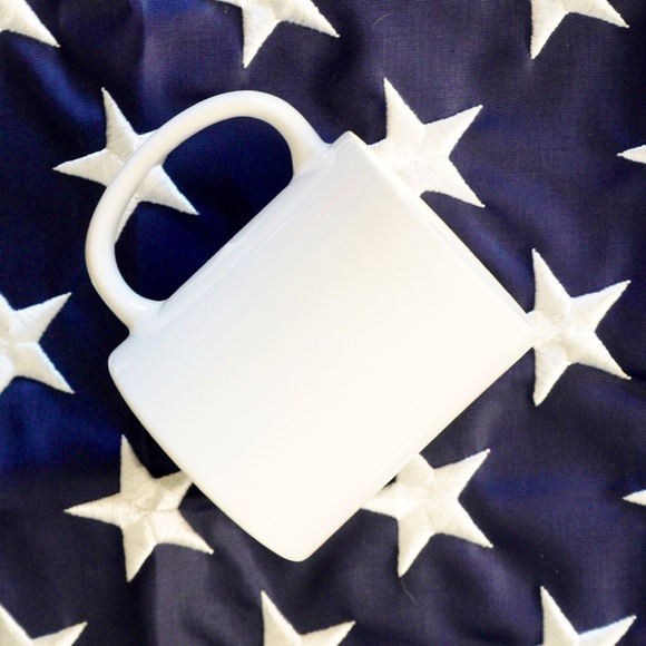 I workout. Just kidding I chase toddlers 11oz mug - Picture 2 of 2